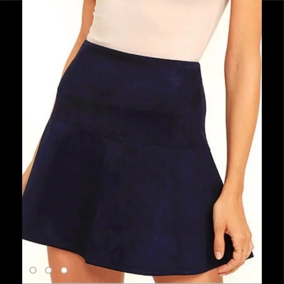Jack by BB Dakota Delacour Navy Suede Skirt and Top set - Picture 3 of 10